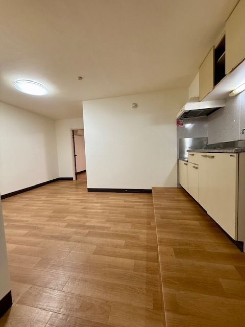 藍工房ビル リビング