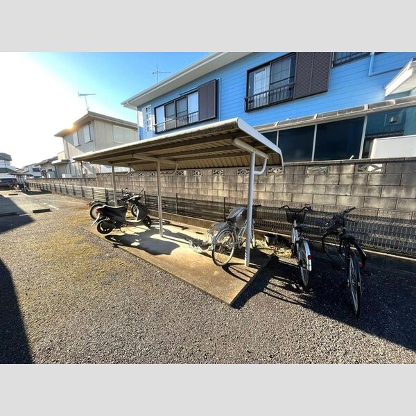 ラフィーネ安野　A201号室 駐輪場