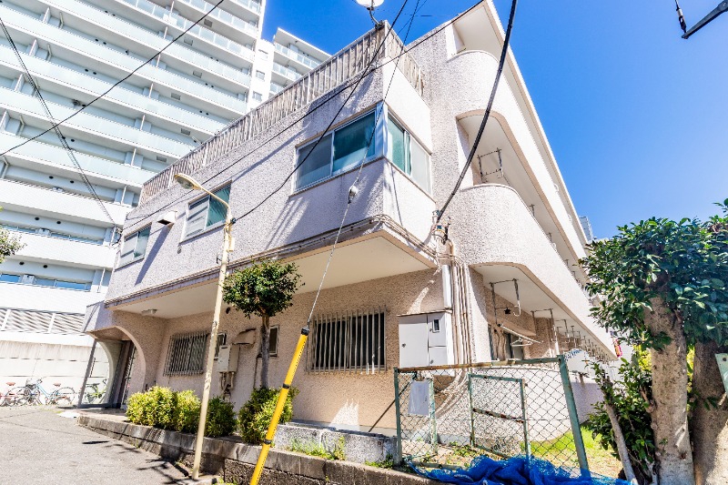 ガーディナ初台1階 外観