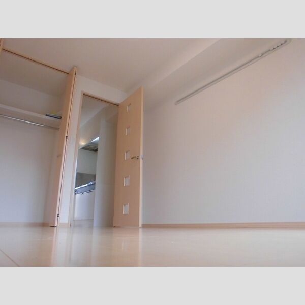 West Fiveーs205号室 洋室6帖
