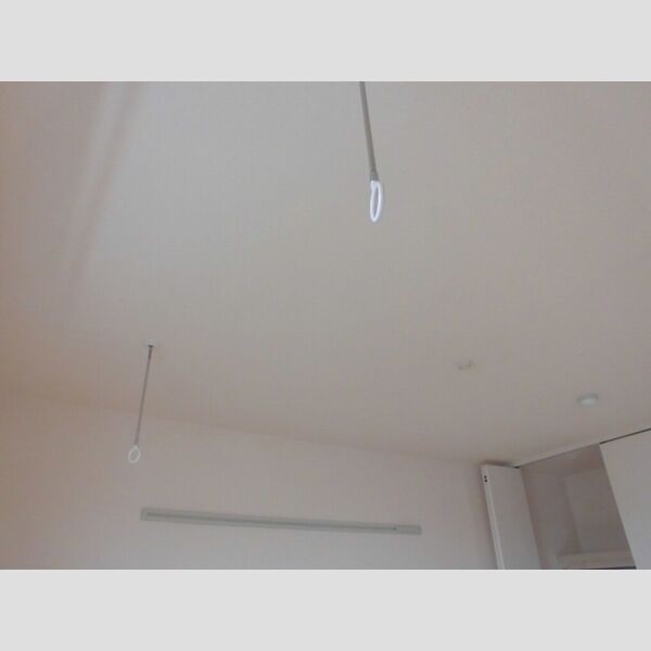 リドアイカ　B棟303号室 室内物干し