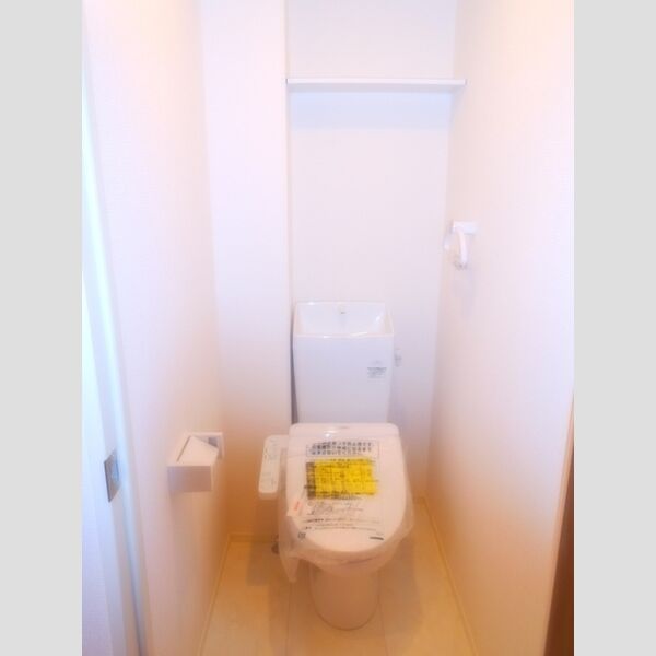 東松山エテルネル106号室 トイレ