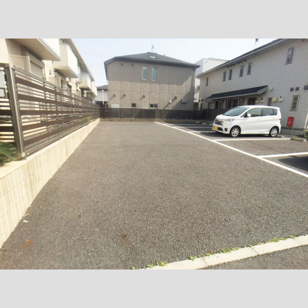 メルベーユおおたかの森　1号棟101号室 駐車場
