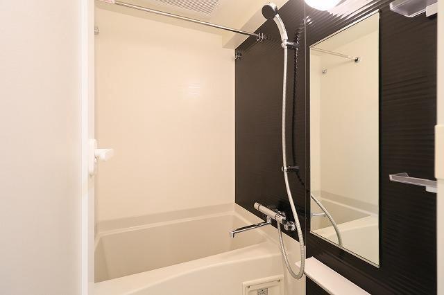 ALTERNA横濱阪東橋 バス