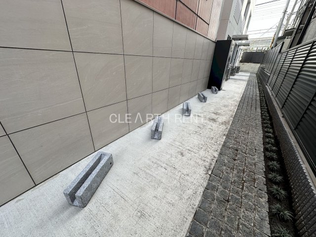 ルミナス池袋本町3階 池袋駅まで徒歩14分の立地