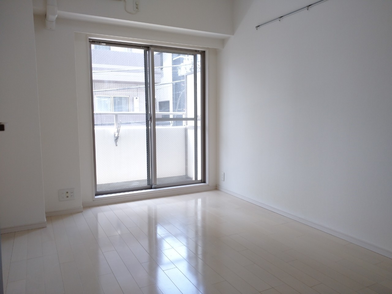 アクアリガーレ西日暮里ウエスト 内観