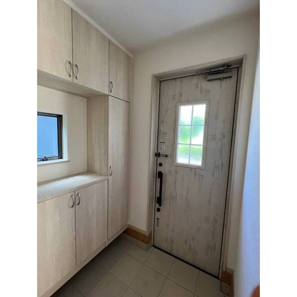 Sumai-to千葉市稲毛区山王町020001号室 玄関