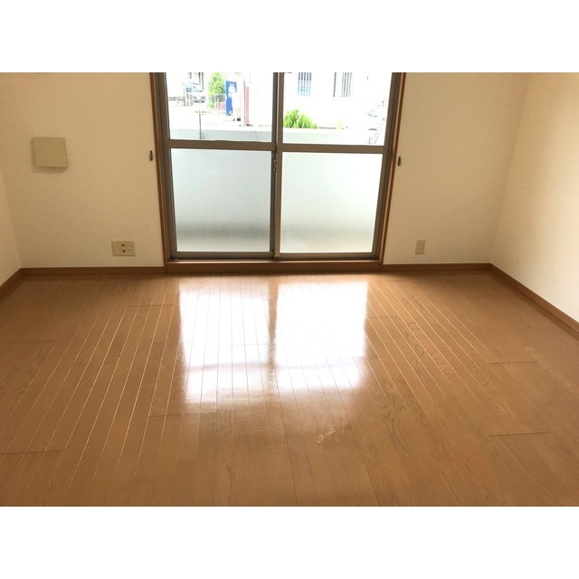 102号室