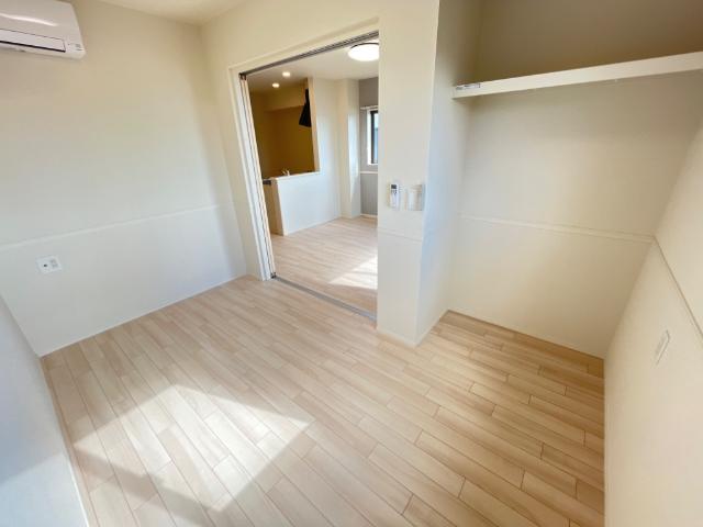 ベルウッド　Ⅲ 洋室