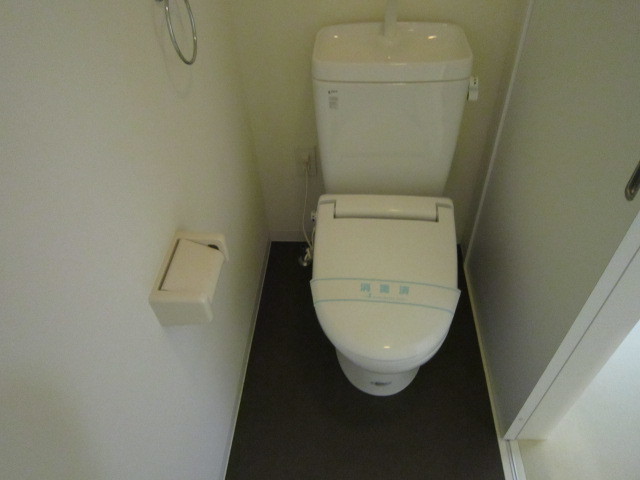 リヴァージュ湘南茅ヶ崎0501号室 トイレ