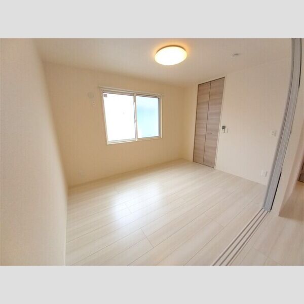 Des Ailes Trois202号室 洋室2