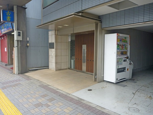 レオーネ亀戸 エントランス