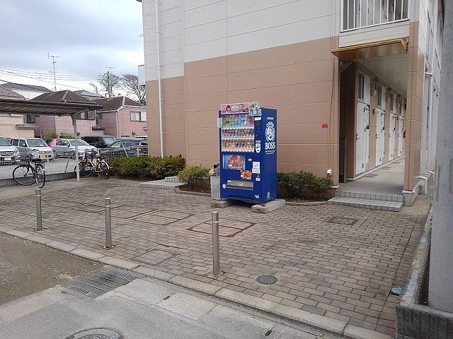 レオパレスタウンアサヒ106号室 駐輪場