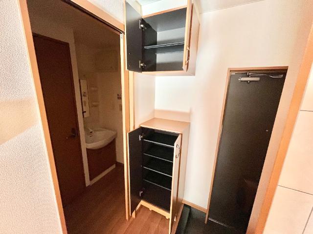 Ｒｅｙ・Ｄｒｅａｍｓ105号室 下駄箱