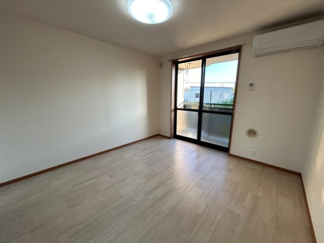 エルシオンⅡ203号室 洋室（イメージ）