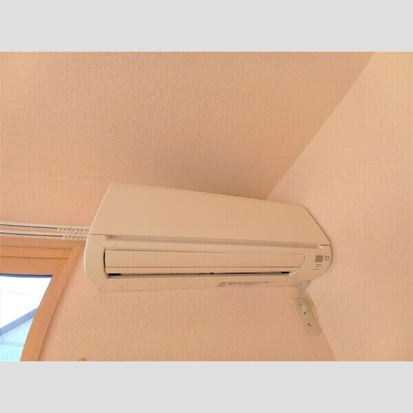 クレール203号室 エアコン