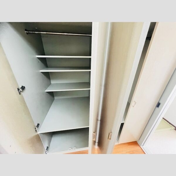 ハイムカメリア105号室 収納