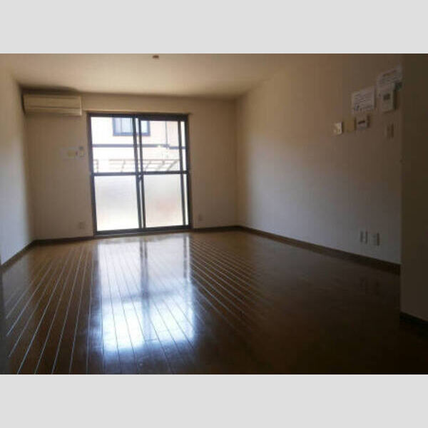 ロイヤルガーデン　壱～七番館 2102 広々LDK