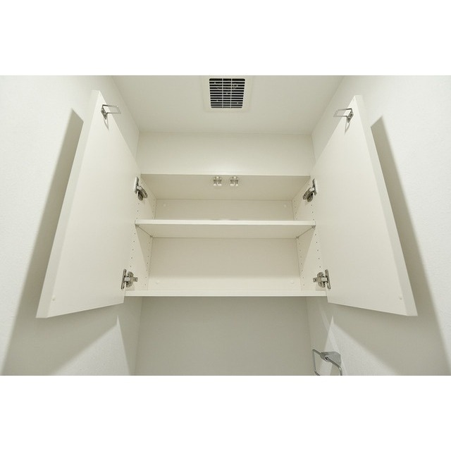 ラヴァンド大島0903号室 トイレ上