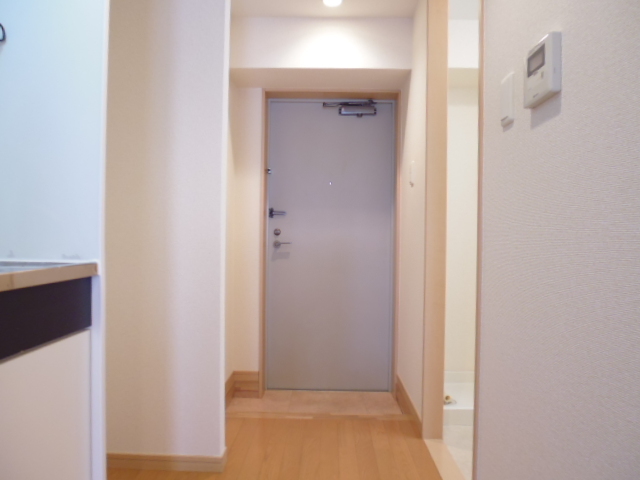 トレセリア横山0905号室 玄関