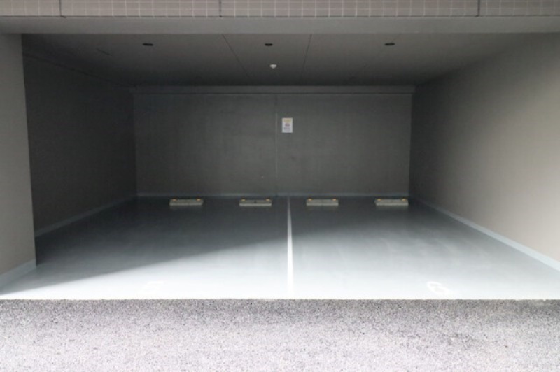 GENOVIA新子安4階 駐車場