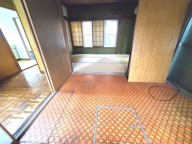 安行領根岸戸建 リビング