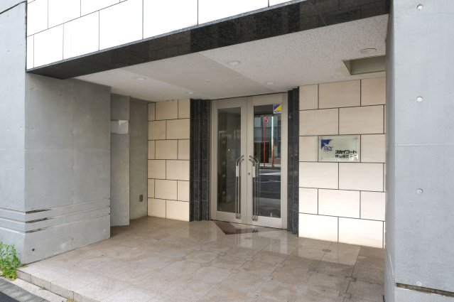 スカイコート神楽坂弐番館201号室 エントランス