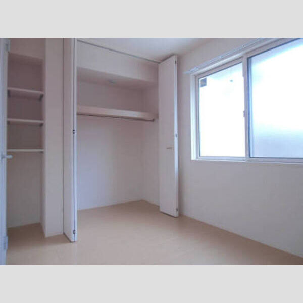 第五スカイマンション 101(洋室)