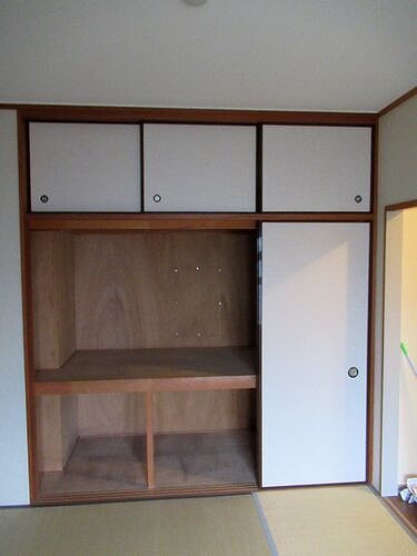 テレパレス船橋三咲Ａ棟5階 押入(和室約6.0畳)　※同タイプ別部屋2021.6撮影