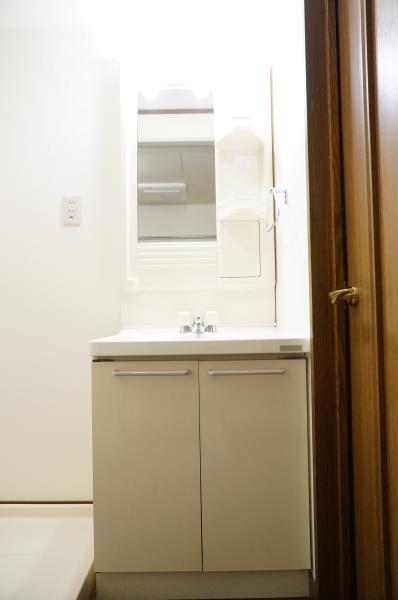 ソレアード東府中9階 洗面