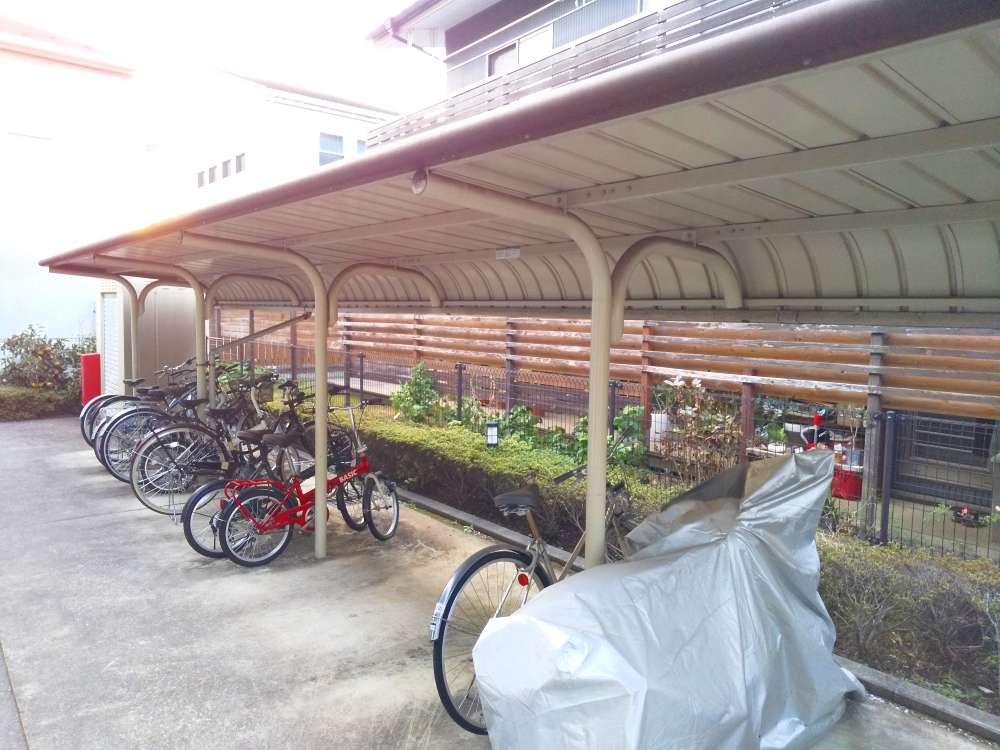 レオパレスサンライズ109号室 駐輪場