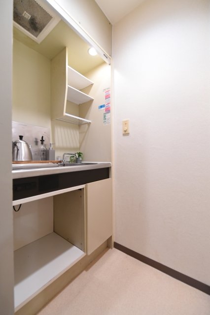 ライオンズプラザヨコハマ戸部1階 ※家具小物等はイメージです