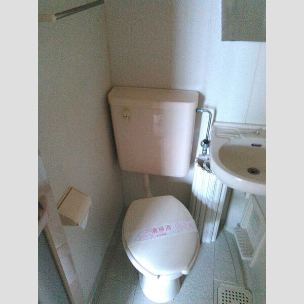 リジェール大久保Ⅲ103号室 トイレ