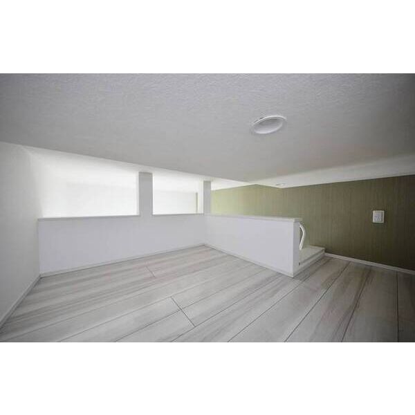 十六コート 収納