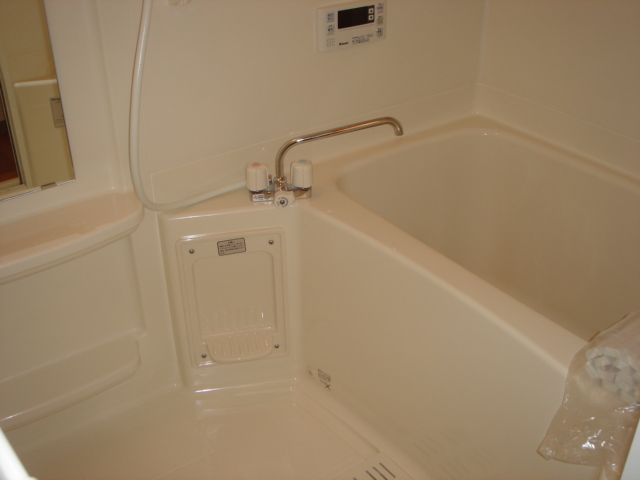 ＴＩＡＲＡ（ティアラ）201号室 ユニットバス