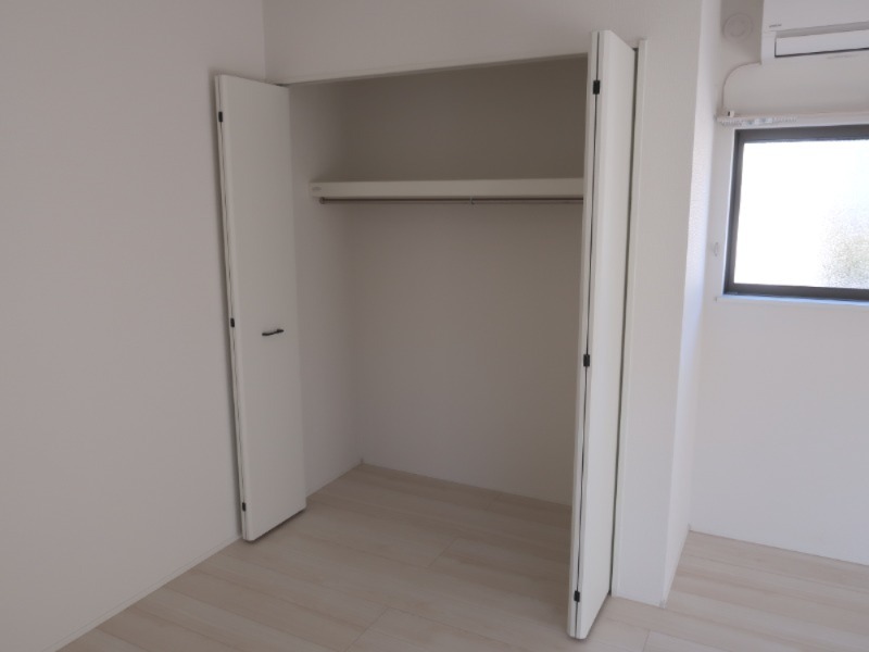 ヴィッラホーム九番館1階 収納