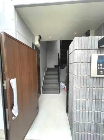 アーバンヴィラ亀有201号室 エントランス