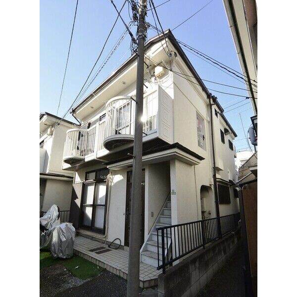 ホワイトハウスA棟 外観