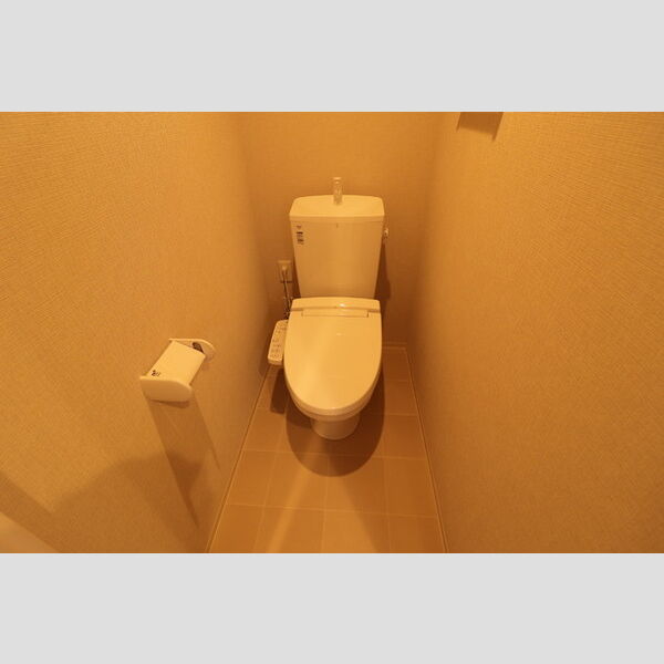 CENTRAL　COURT302号室 温水洗浄暖房便座