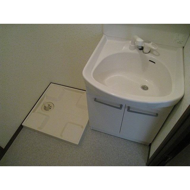 アンプルール フェール YAHAGI 内観