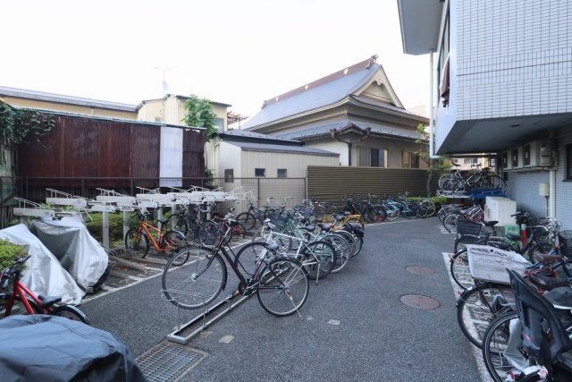 フロール巣鴨5階 駐輪場