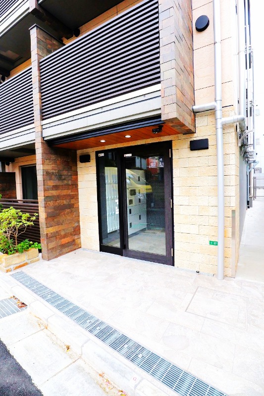 SHOKEN　Residence西川口2階 エントランス