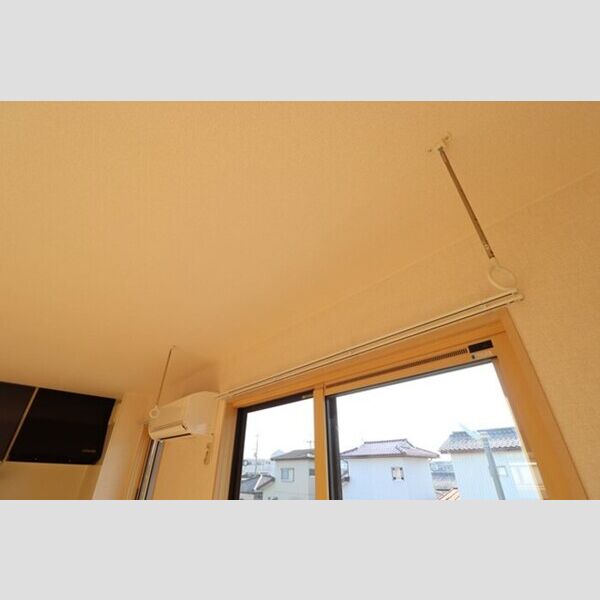 アットイーズ　Ⅴ 室内物干金物