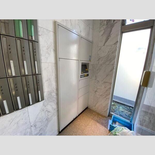 モンテバレ等々力302号室 宅配ボックス