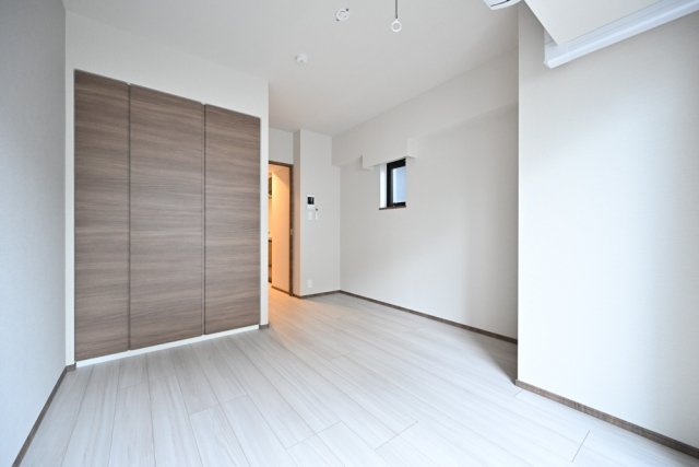 ＧＲＡＮＳＩＴＥ　ＮＡＫＡＭＥＧＵＲＯ6階 部屋その他