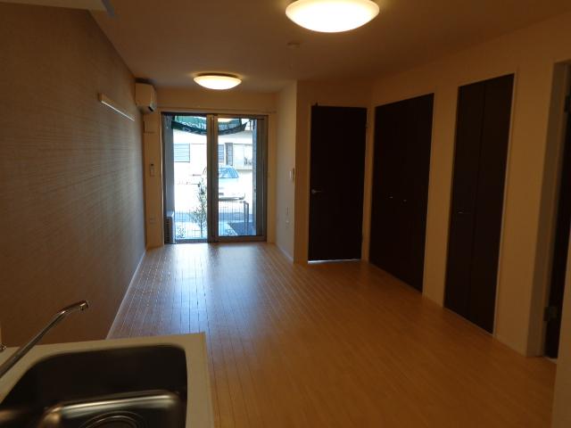 グランドゥール・メイ00102号室 洋室