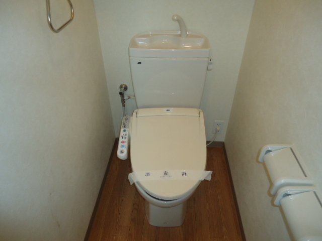 クリエイトⅡ202号室 シャワー付トイレ