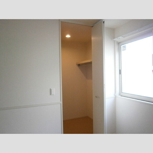 サマンドール201号室 ウォークインクローゼット