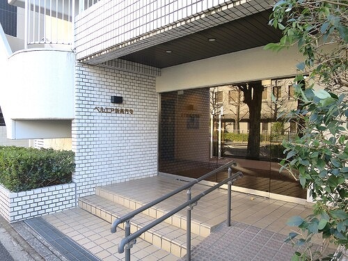 ベルエア新高円寺 エントランス　※2023年1月撮影