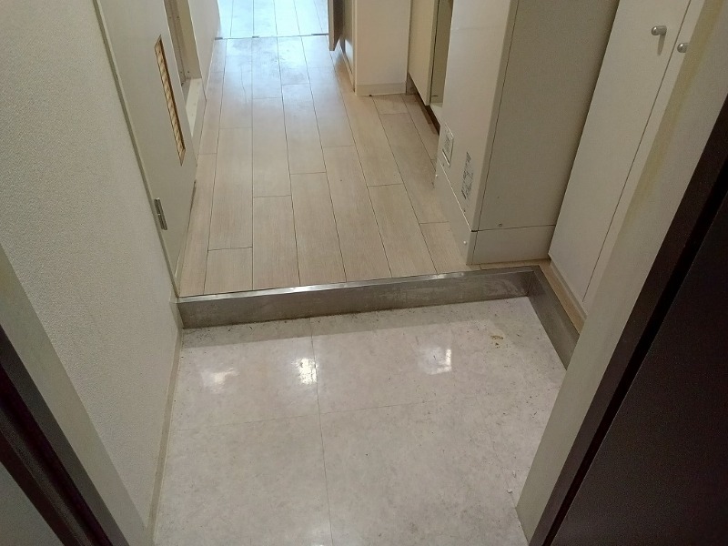 フジマンション末広(E-103)2階 玄関